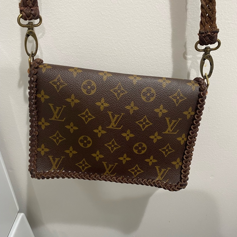 Louis Vuitton Vintage boho bags fringeless collection